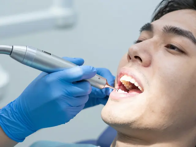 Odstraňte zubní kámen a získejte zpět svůj zdravý úsměv